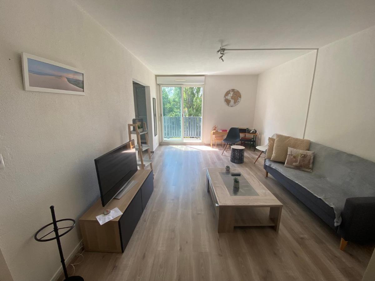 Appartement 3P, 72M2, Centre Ville, Parking Prive Tout Confort Бискарос Екстериор снимка